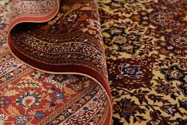 فرش دستباف نایین